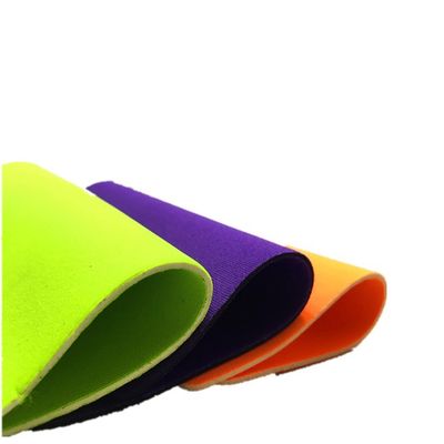 Tissu en néoprène imperméable à l'eau de 5 mm, tissu en nylon en néoprène SBR stratifié à prix abordable, de base, à faible coût,