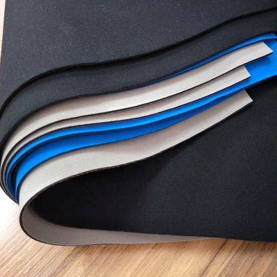 35-45 Shore A 3Mpa CR Tissu en caoutchouc laminé en néoprène pour chaussettes, caoutchouc dur, matériau d'étanchéité, étanche et ignifuge