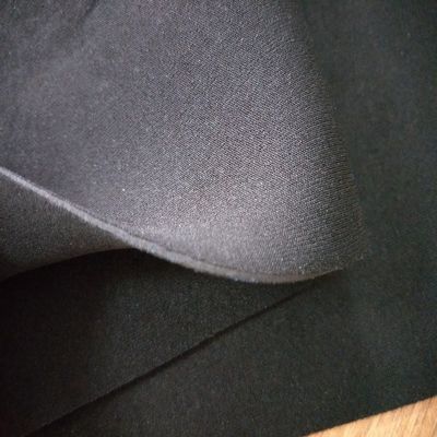 35-45 Shore A 3Mpa CR Tissu en caoutchouc laminé en néoprène pour chaussettes, caoutchouc dur, matériau d'étanchéité, étanche et ignifuge