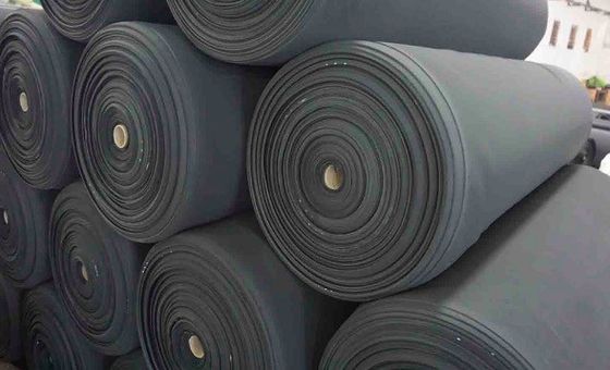 2 côtés de nylon revêtu de néoprène pour le couvercle, Sbr 4 mm de tissu de néoprène, tissu élastique, adapté aux articles de sport, tissu d'équipement de protection, tissu imperméable